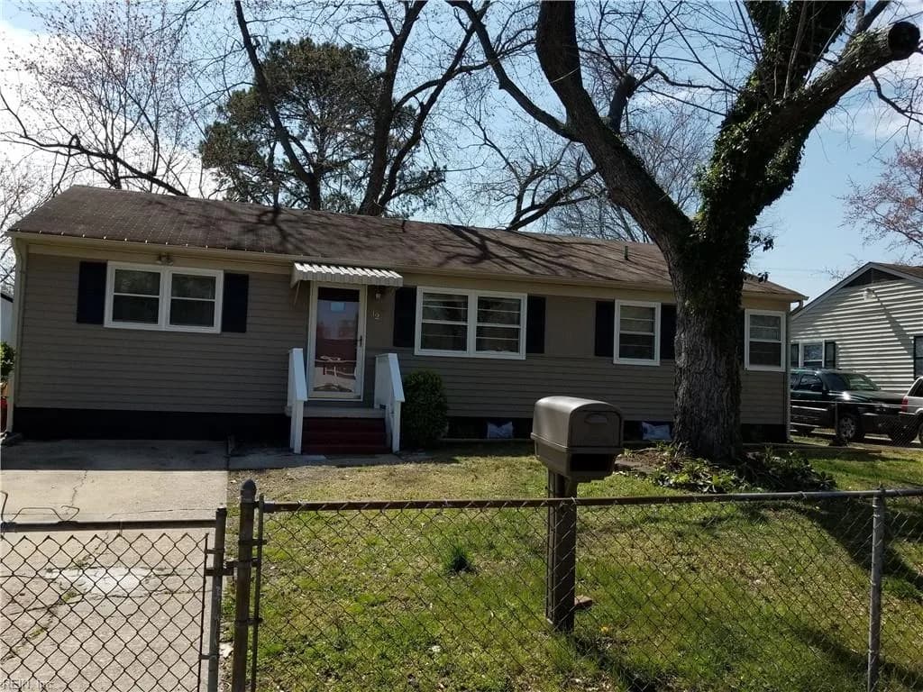 12 Clemwood PW, HAMPTON VA 23669 - Main photo