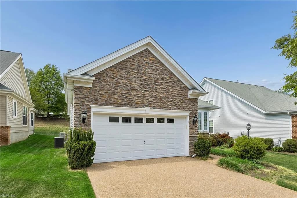 4232 Old Lock RD, WILLIAMSBURG VA 23188 - Photo 3