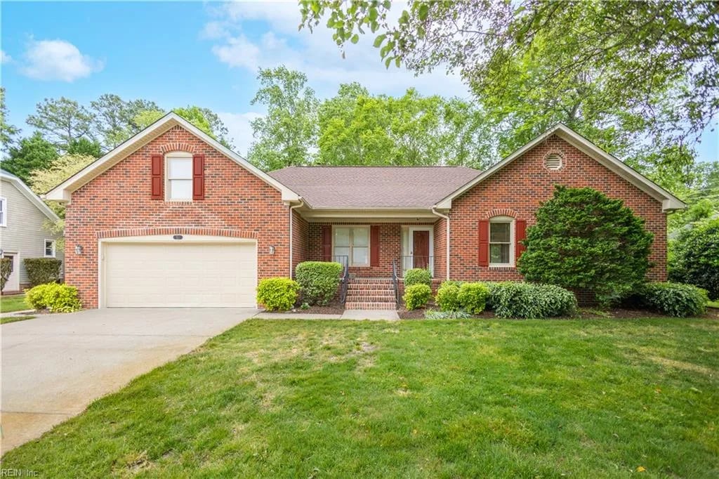 511 Ashforth WAY, Chesapeake — 4 bed Residential, 2,400 sqft