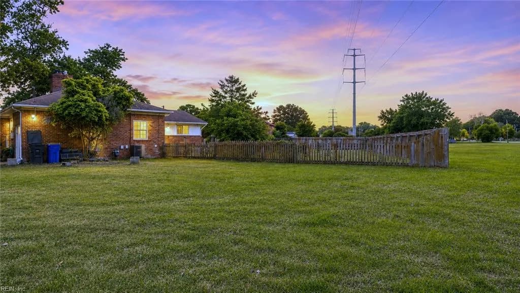 7825 Walters DR, NORFOLK VA 23518 - Photo 3