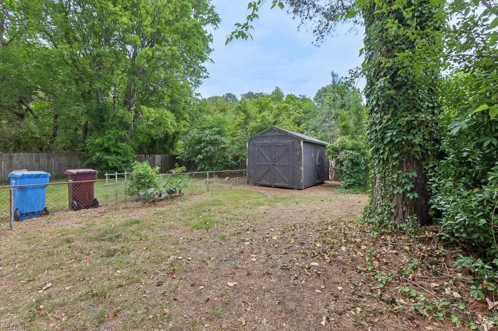 1603 Seaboard AVE, CHESAPEAKE VA 23324 - Photo 5