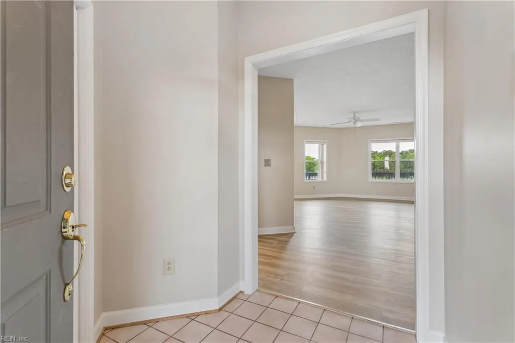 1024 Porte Harbour ARCH #302, HAMPTON VA 23664 - Photo 5