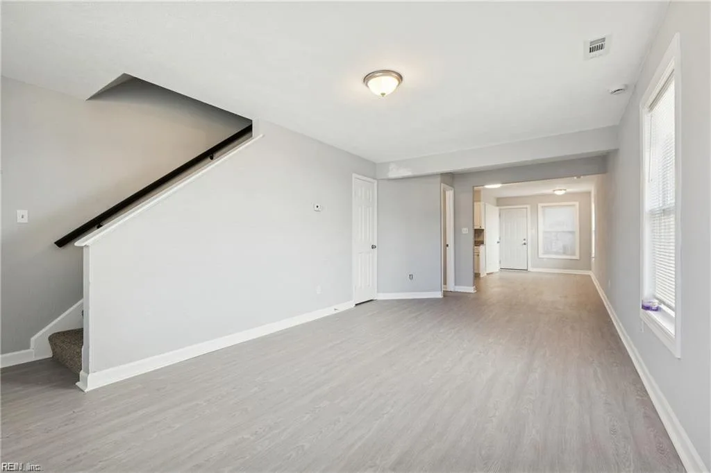 315 Roselynn LN #A, VIRGINIABEACH VA 23455 - Photo 4