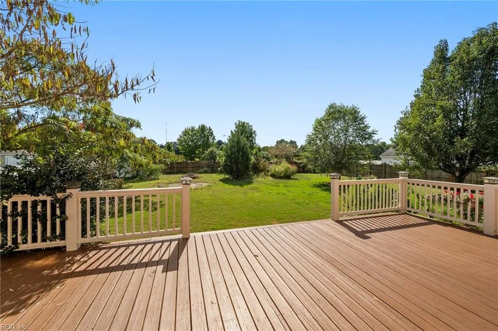 126 Hawks Nest LN, SUFFOLK VA 23435 - Photo 4