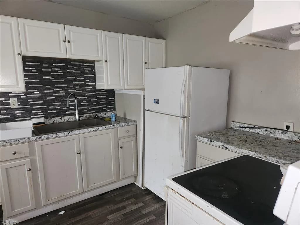 1246 24th ST, NEWPORTNEWS VA 23607 - Photo 5