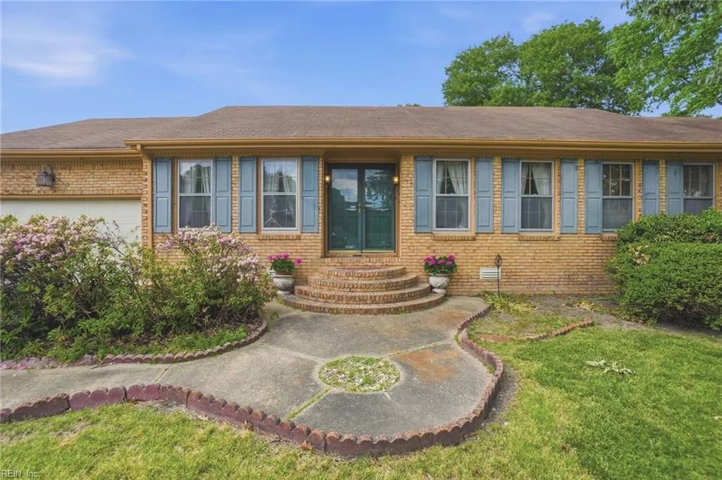 4852 Graystone CT, VIRGINIABEACH VA 23464 - Photo 4