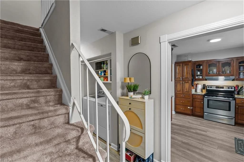 5949 Margate AVE, VIRGINIABEACH VA 23462 - Photo 4