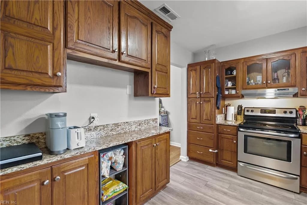 5949 Margate AVE, VIRGINIABEACH VA 23462 - Photo 5
