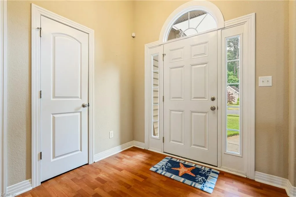 1329 Penrose LN, CHESAPEAKE VA 23320 - Photo 4