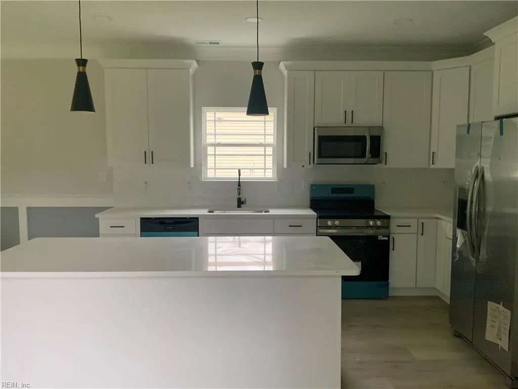 2303 Laguard DR, HAMPTON VA 23661 - Photo 5