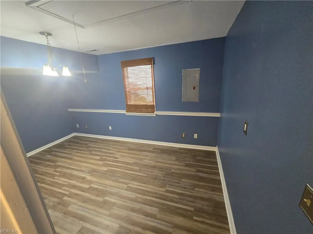 921 Martingale CT, VIRGINIABEACH VA 23454 - Photo 5