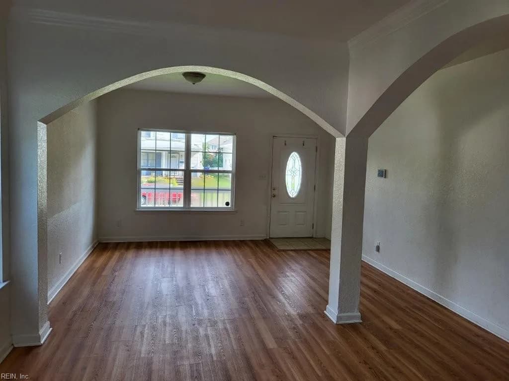 1437 W 40th ST, NORFOLK VA 23508 - Photo 4