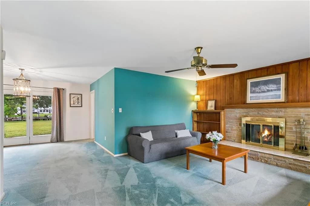 1709 Beach RD, HAMPTON VA 23664 - Photo 4