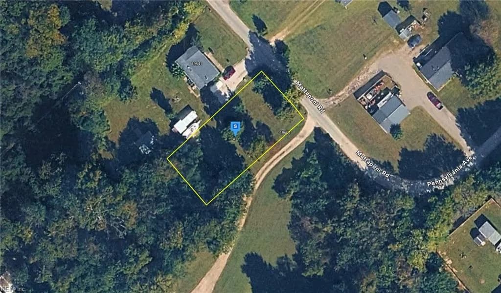 19601 Mattaponi RD, WESTPOINT VA 23181 - Photo 2