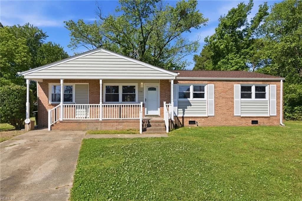 1027 Barry CT, HAMPTON VA 23666 - Photo 2