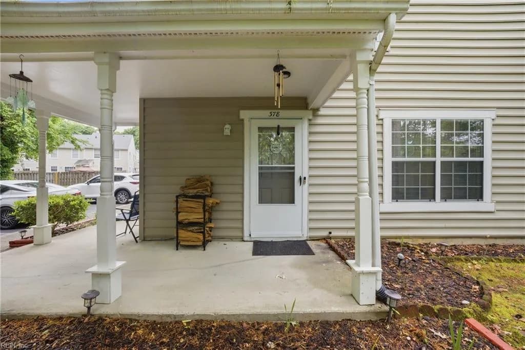 378 Rivers Ridge CIR, NEWPORTNEWS VA 23608 - Photo 5