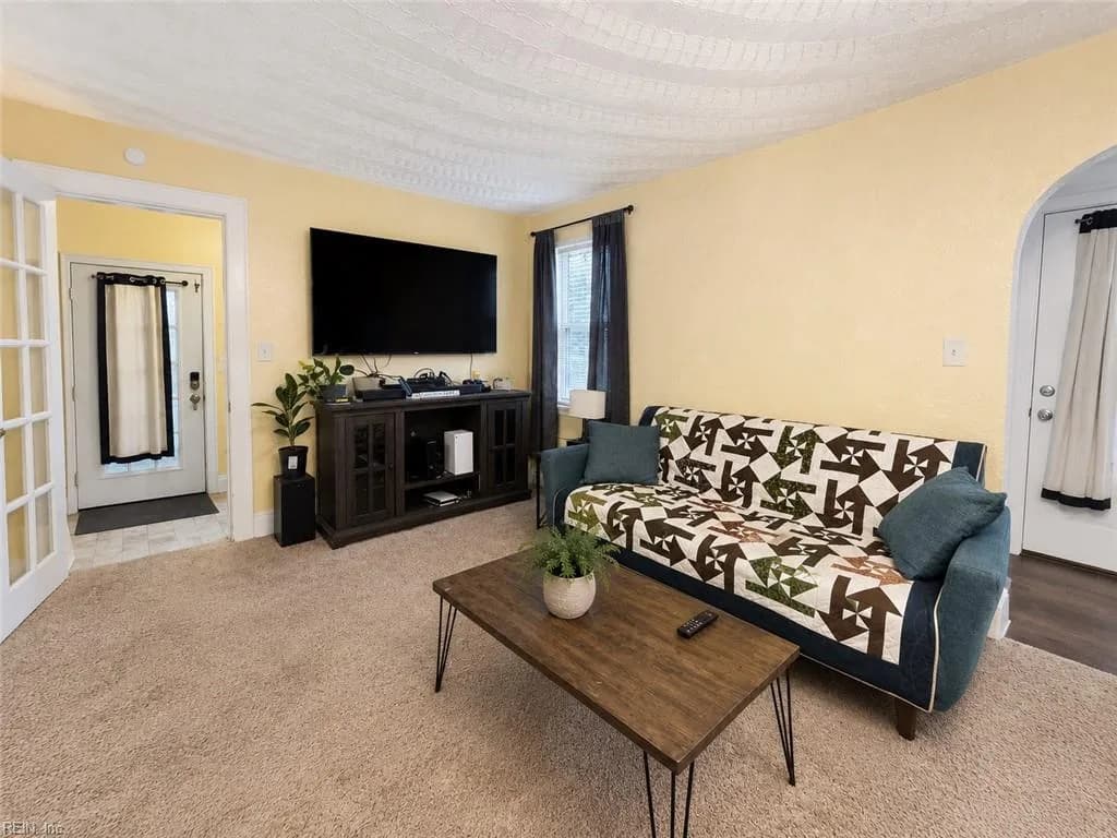1035 Norview AVE, NORFOLK VA 23513 - Photo 5