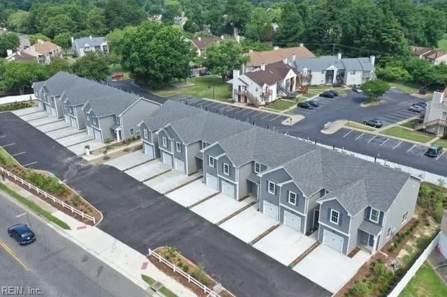 3640 Towne Point RD, PORTSMOUTH VA 23703 - Photo 4