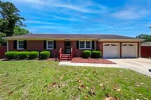 2113 Hollins CT, CHESAPEAKE VA 23320 - Main photo