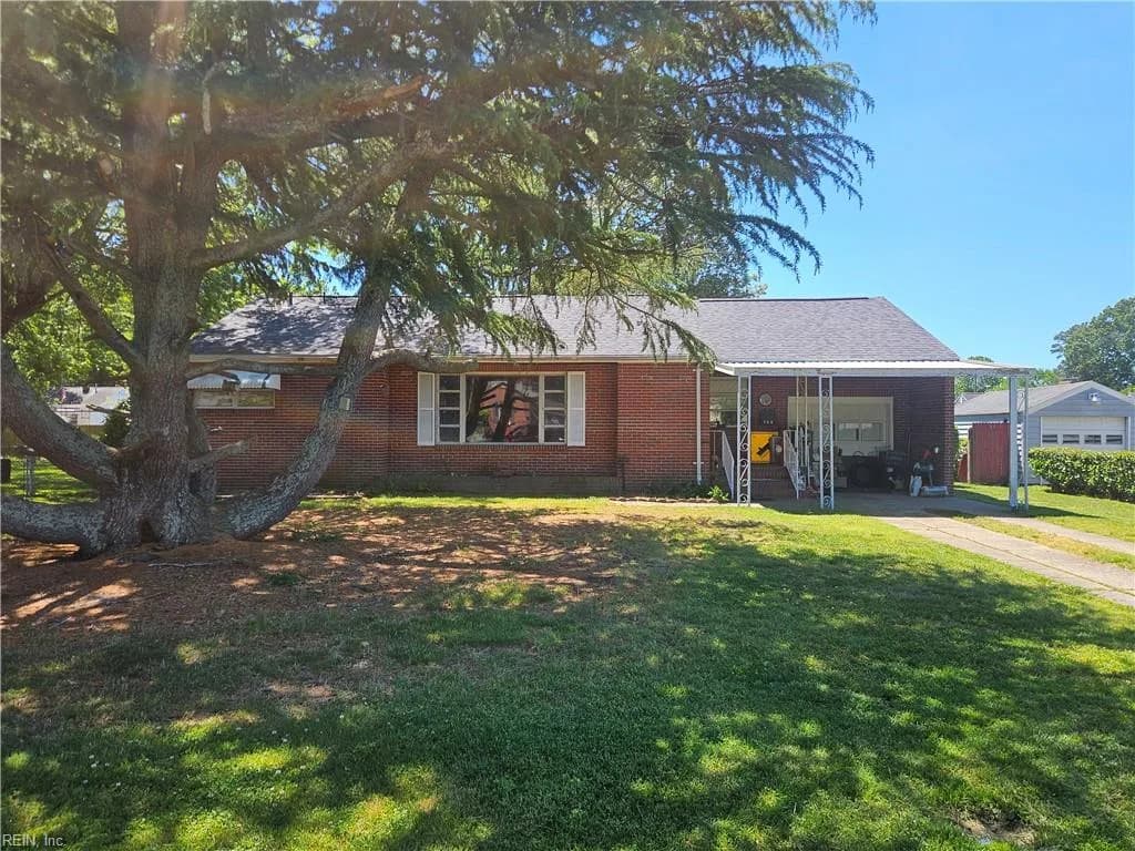 146 Cambridge PL, HAMPTON VA 23669 - Photo 3