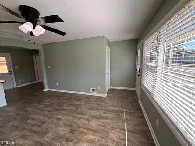 1407 Kay AVE, CHESAPEAKE VA 23324 - Main photo