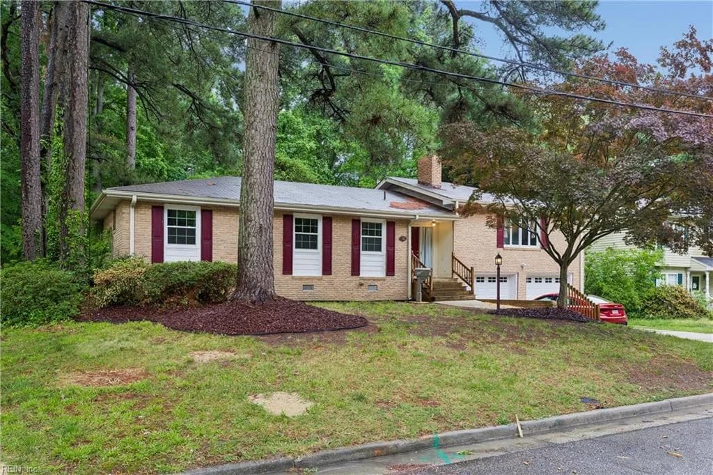 70 Sweetbriar DR, NEWPORTNEWS VA 23606 - Photo 3