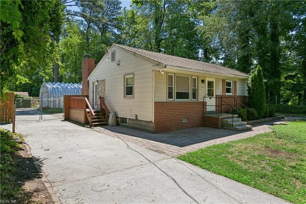 601 Bond AVE, CHESAPEAKE VA 23323 - Photo 4