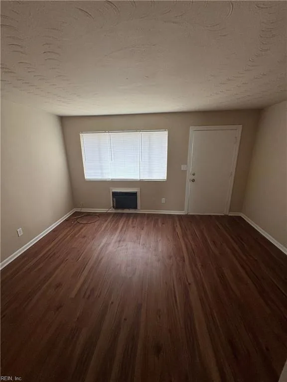 2721 Grandy AVE #A, NORFOLK VA 23509 - Photo 3