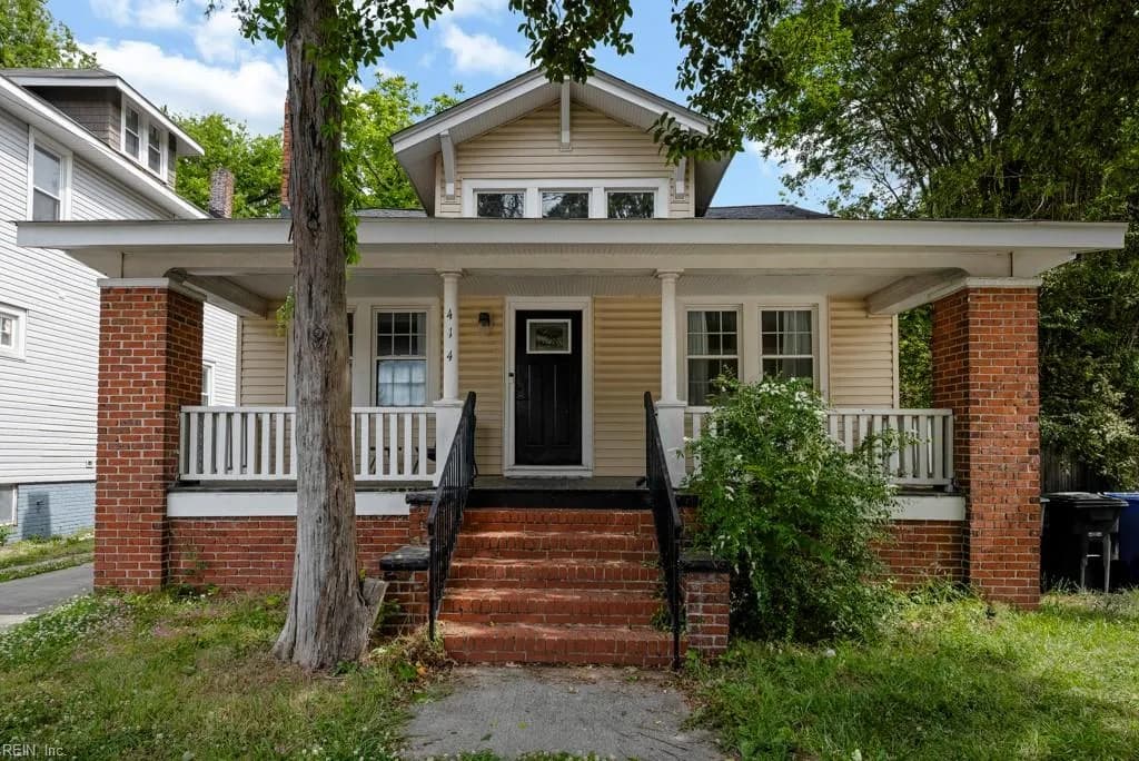 414 W 28th ST, NORFOLK VA 23508 - Photo 2