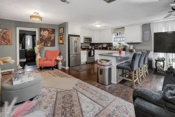9 Cammy CIR, PORTSMOUTH VA 23703 - Photo 5