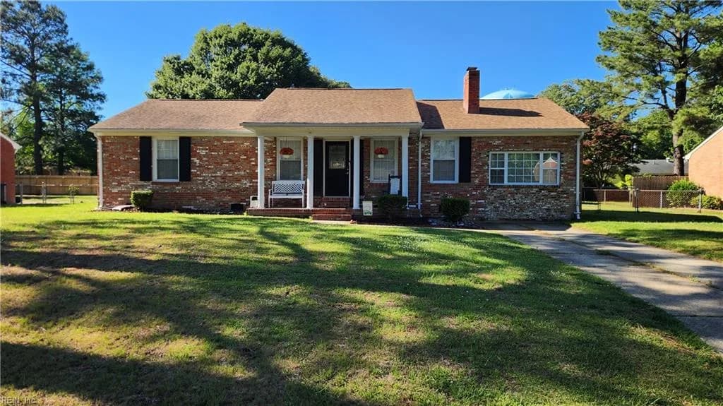 4912 Wycliff RD, PORTSMOUTH VA 23703 - Photo 2