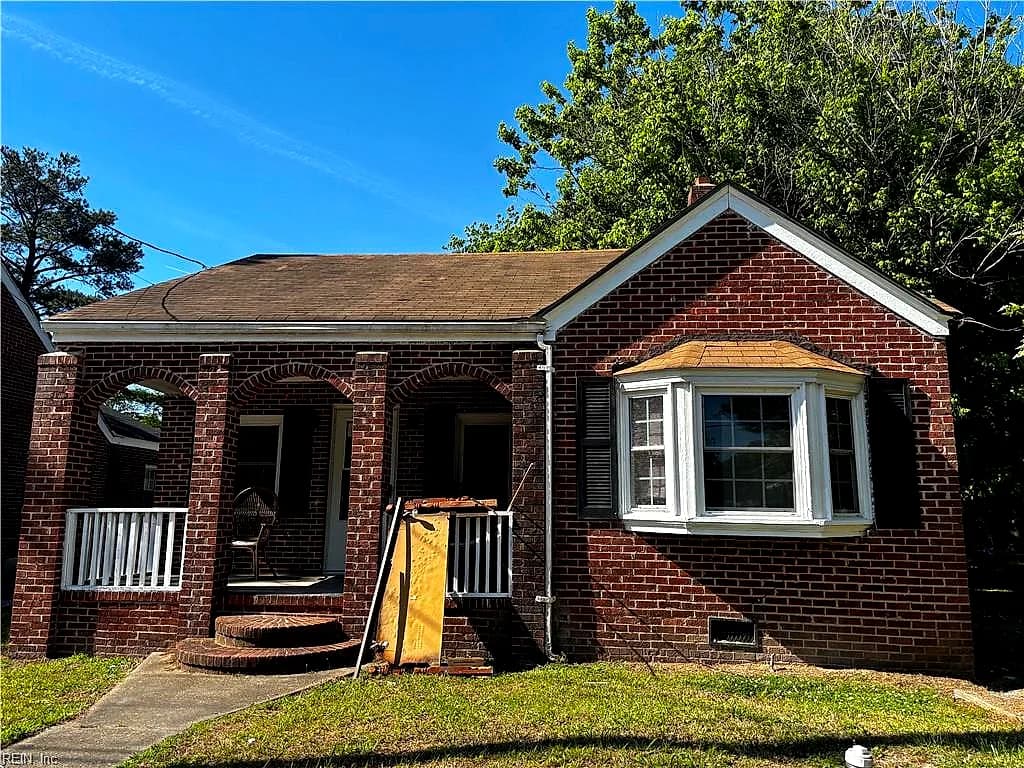 818 Park ST, ELIZABETHCITY NC 27909 - Main photo