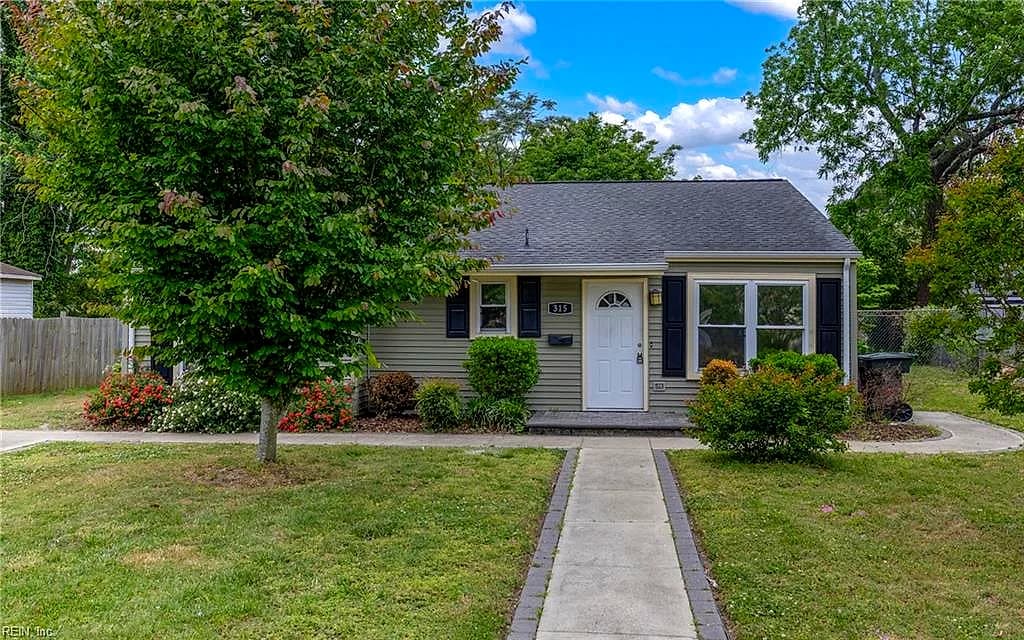 315 Mary ST, HAMPTON VA 23664 - Main photo