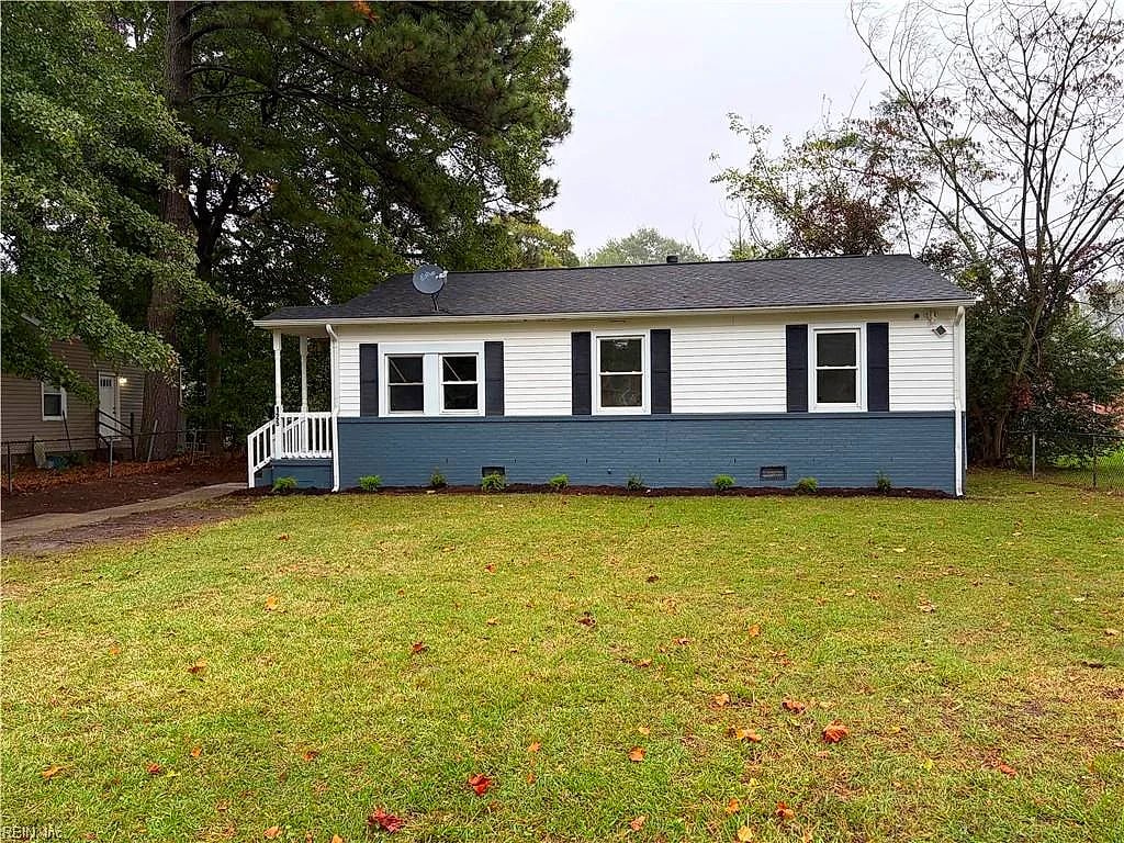 125 Carol LN, Portsmouth — 3 bed Residential, 864 sqft