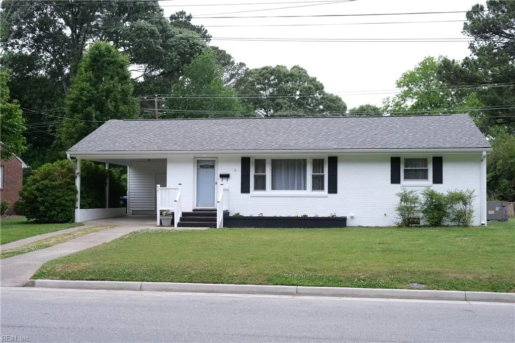 57 Peters LN, NEWPORTNEWS VA 23606