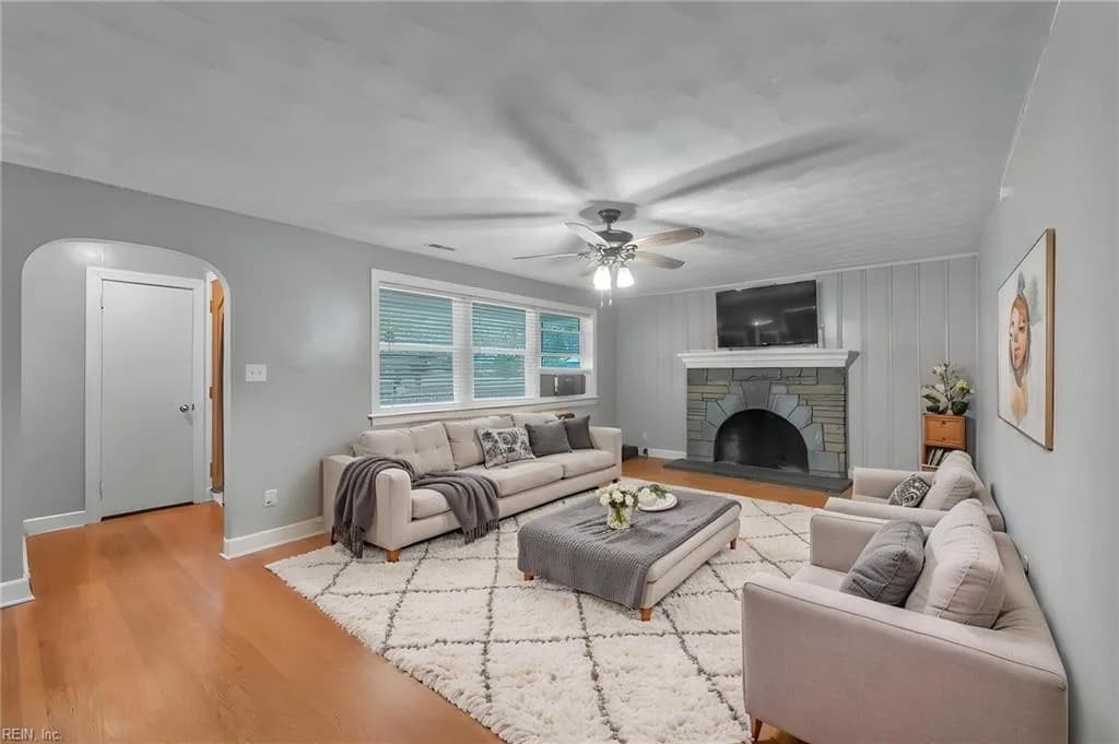 7728 Azalea Garden RD, NORFOLK VA 23518 - Photo 4
