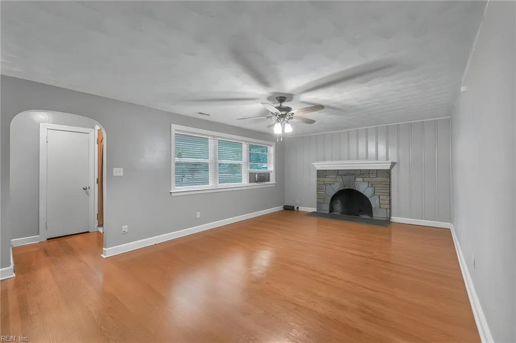7728 Azalea Garden RD, NORFOLK VA 23518 - Photo 5