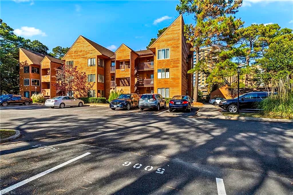 3056 Cape Henry CT, Virginia Beach — 2 bed Residential, 1,397 sqft