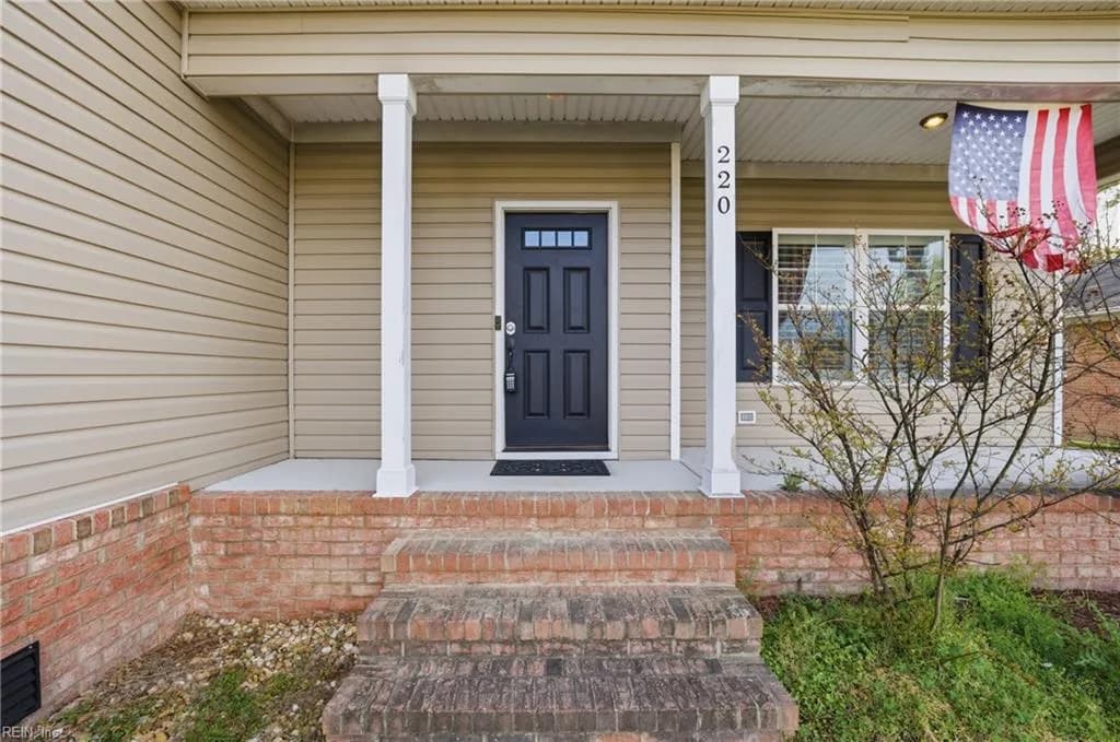 220 Stubbs DR, CHESAPEAKE VA 23323 - Photo 3