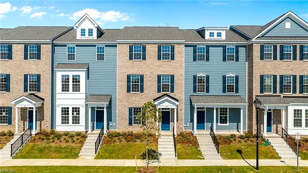 176 Freeman DR, HAMPTON VA 23666