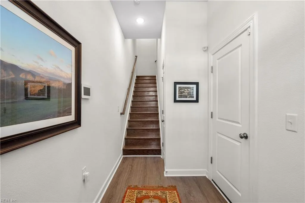 4109 Pleasant AVE, NORFOLK VA 23518 - Photo 4