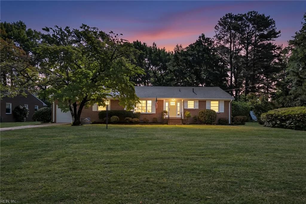 3229 Dogwood DR, PORTSMOUTH VA 23703 - Photo 2