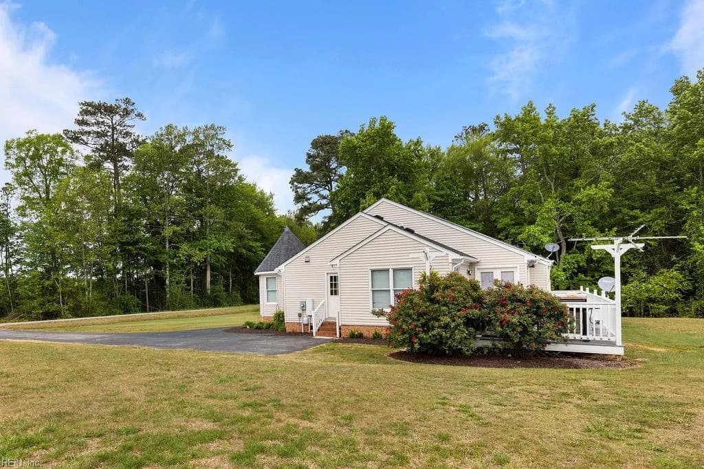 16199 Drake RD, SEDLEY VA 23878 - Photo 4
