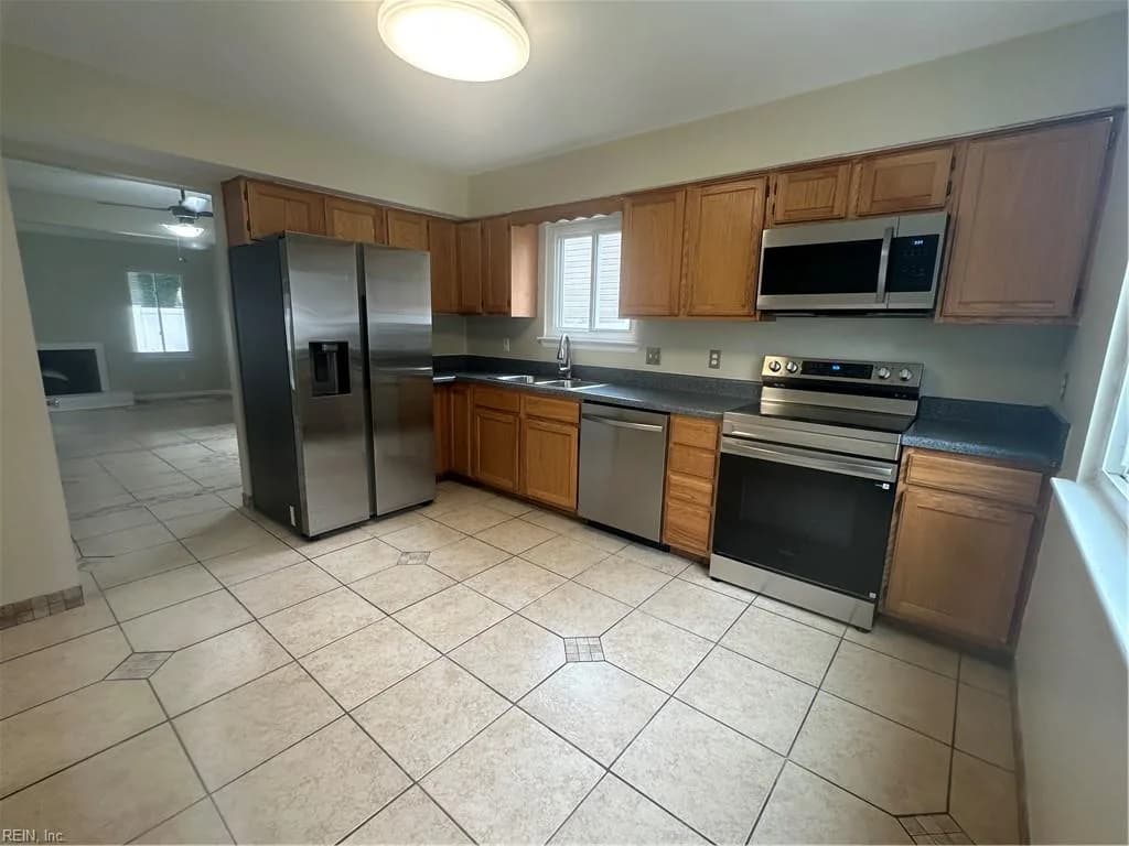 730 Lincoln AVE, VIRGINIABEACH VA 23452 - Main photo