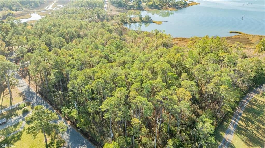 453 Wind Mill Point Road RD, HAMPTON VA 23664 - Photo 3