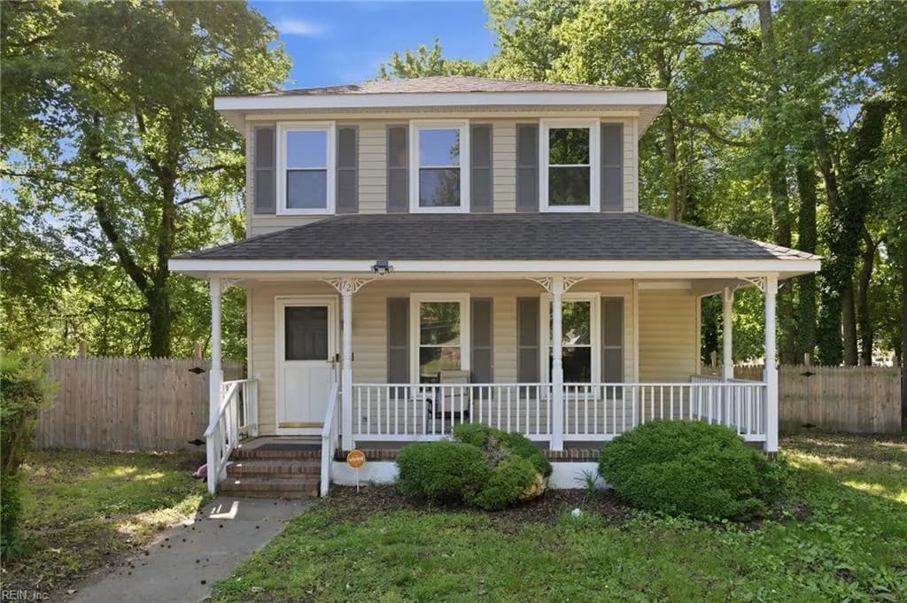72 Ireland ST, HAMPTON VA 23663 - Photo 2