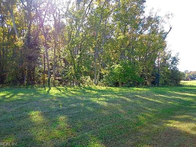 8020 Rocks Landing RD, SMITHFIELD VA 23430 - Photo 3