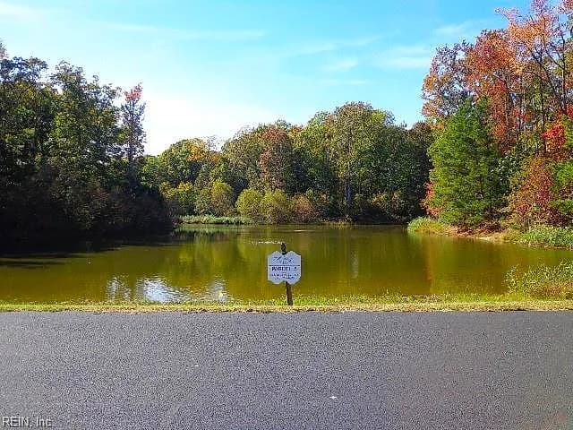 8020 Rocks Landing RD, SMITHFIELD VA 23430 - Photo 4