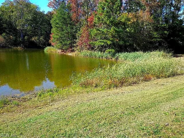 8020 Rocks Landing RD, SMITHFIELD VA 23430 - Photo 5