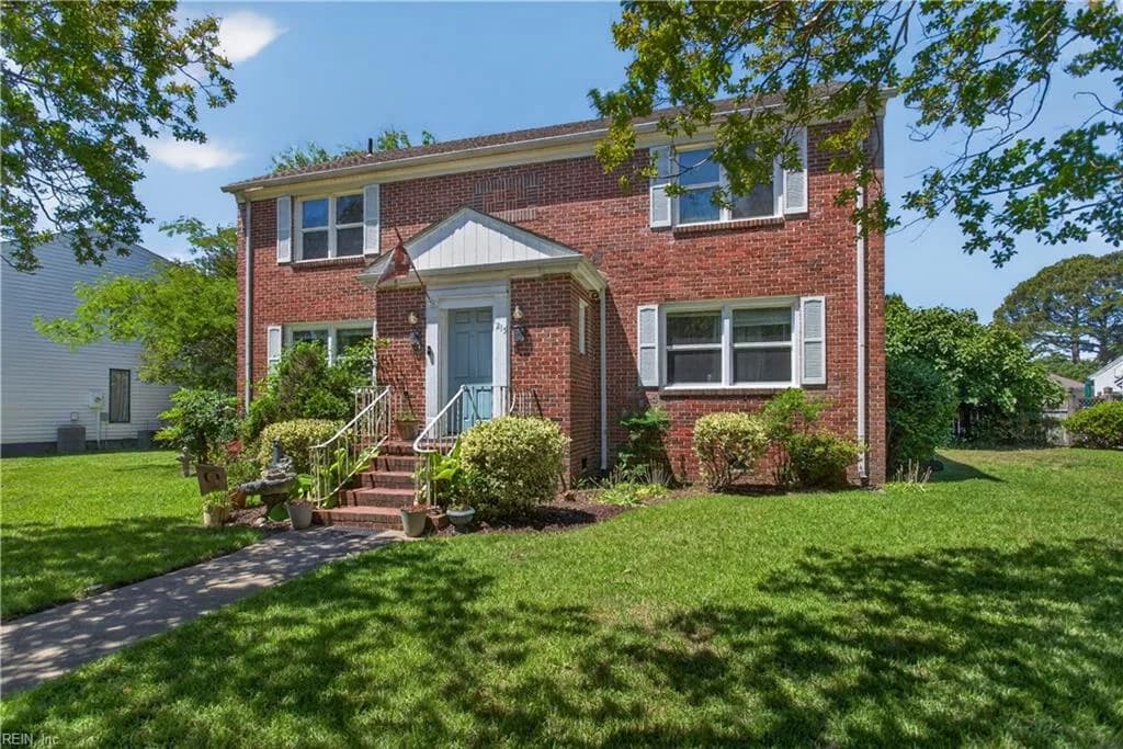 215 Riverside DR, PORTSMOUTH VA 23707 - Photo 4